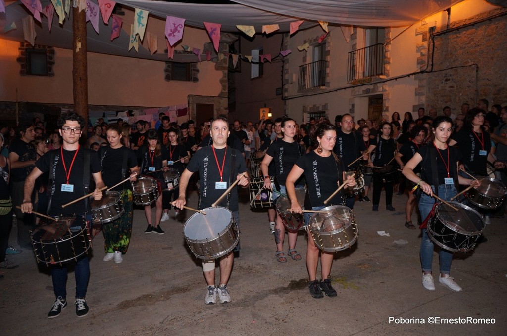 Tambores de Teruel en Poborina Folk
